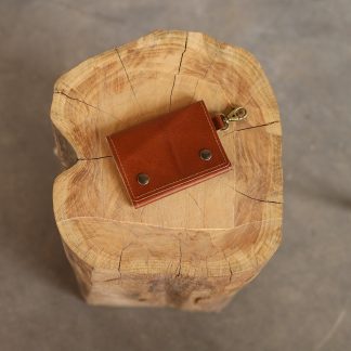 HFS29 | Memorycard holder - Whiskey brown/Brass