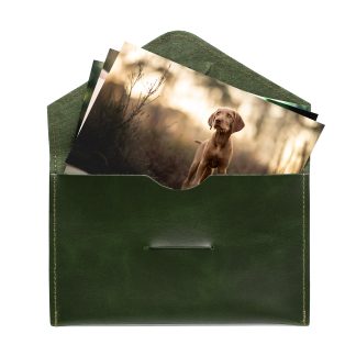 Leather photo envelope (engraved) | Premium Green