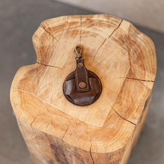 HFS85 | Lens cap holder - chocolate brown - 58mm